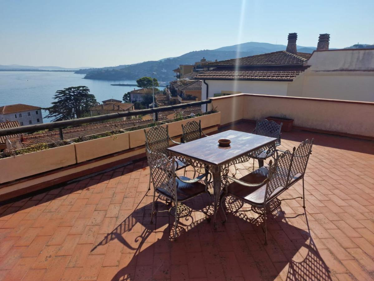 Frontemare * Porto Santo Stefano (Grosseto)